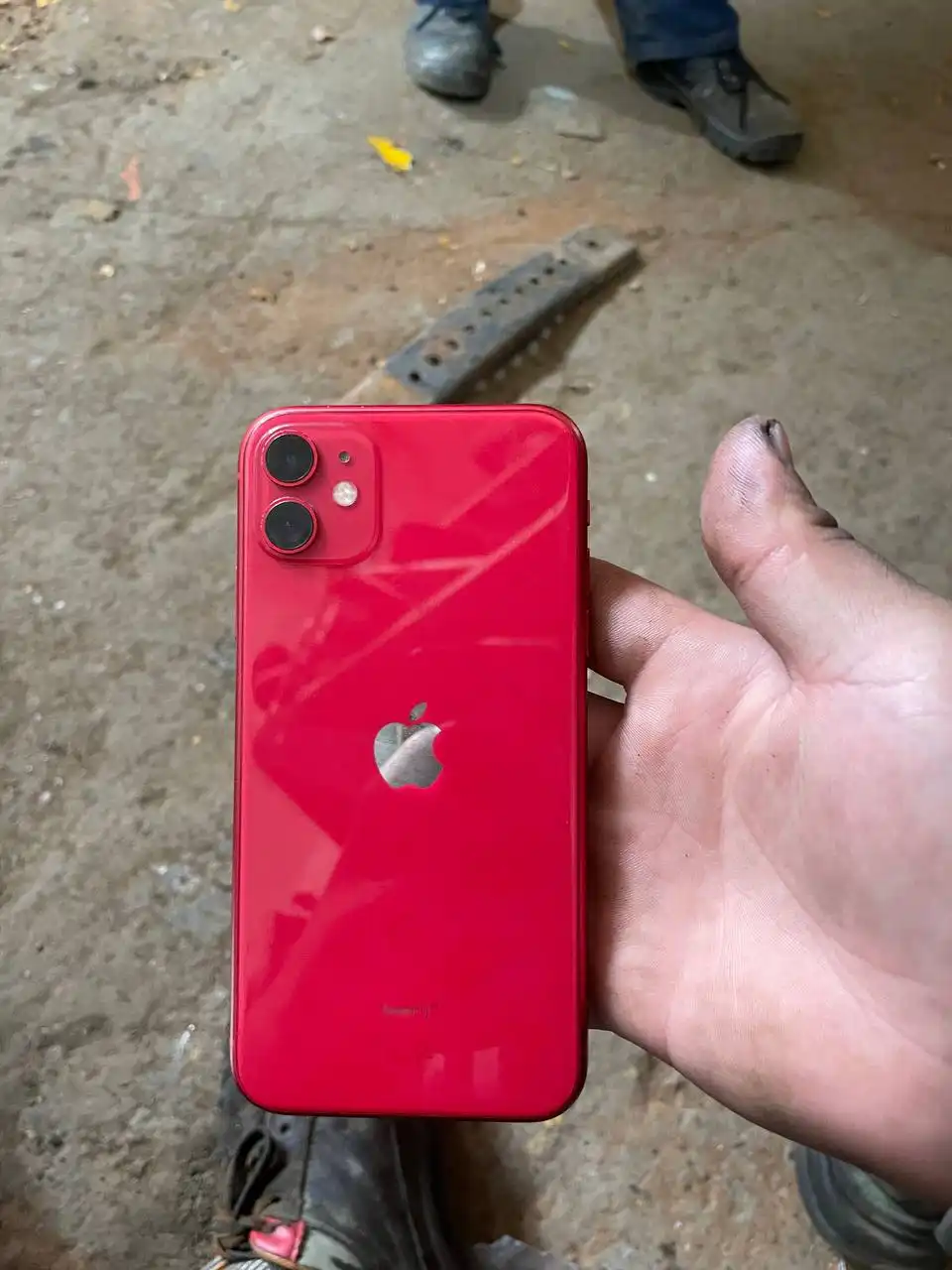 Обмен iPhone 64 ГБ 73% батареи