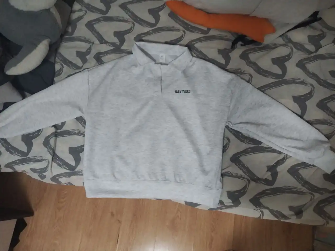 Продажа женской одежды: кофта, блузка, топ