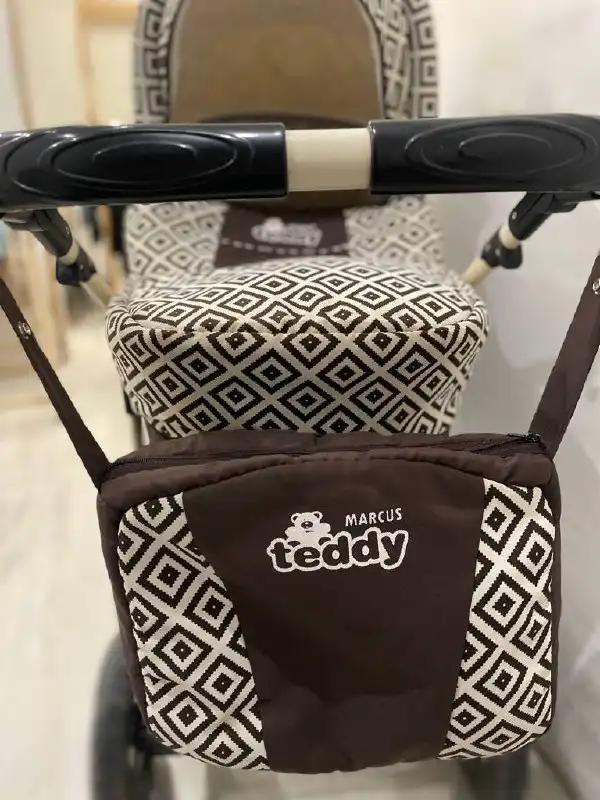 Продам детскую коляску с полной комплектацией