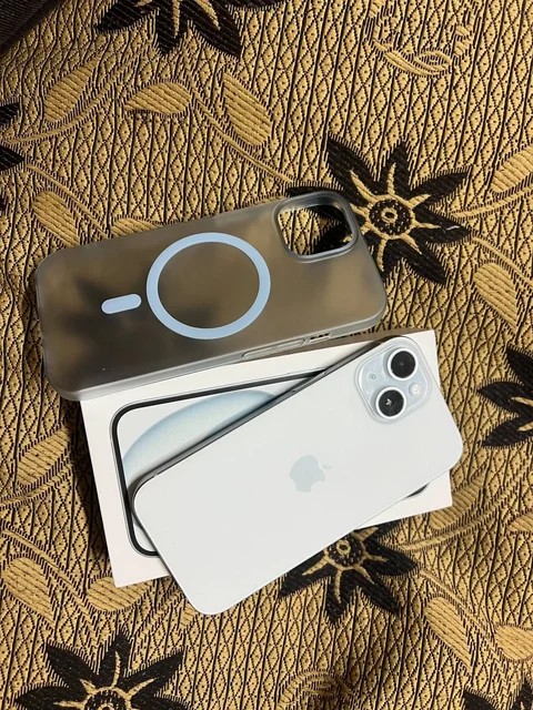 Айфон 15 128GB синий в идеальном состоянии - Электроника в Уфа