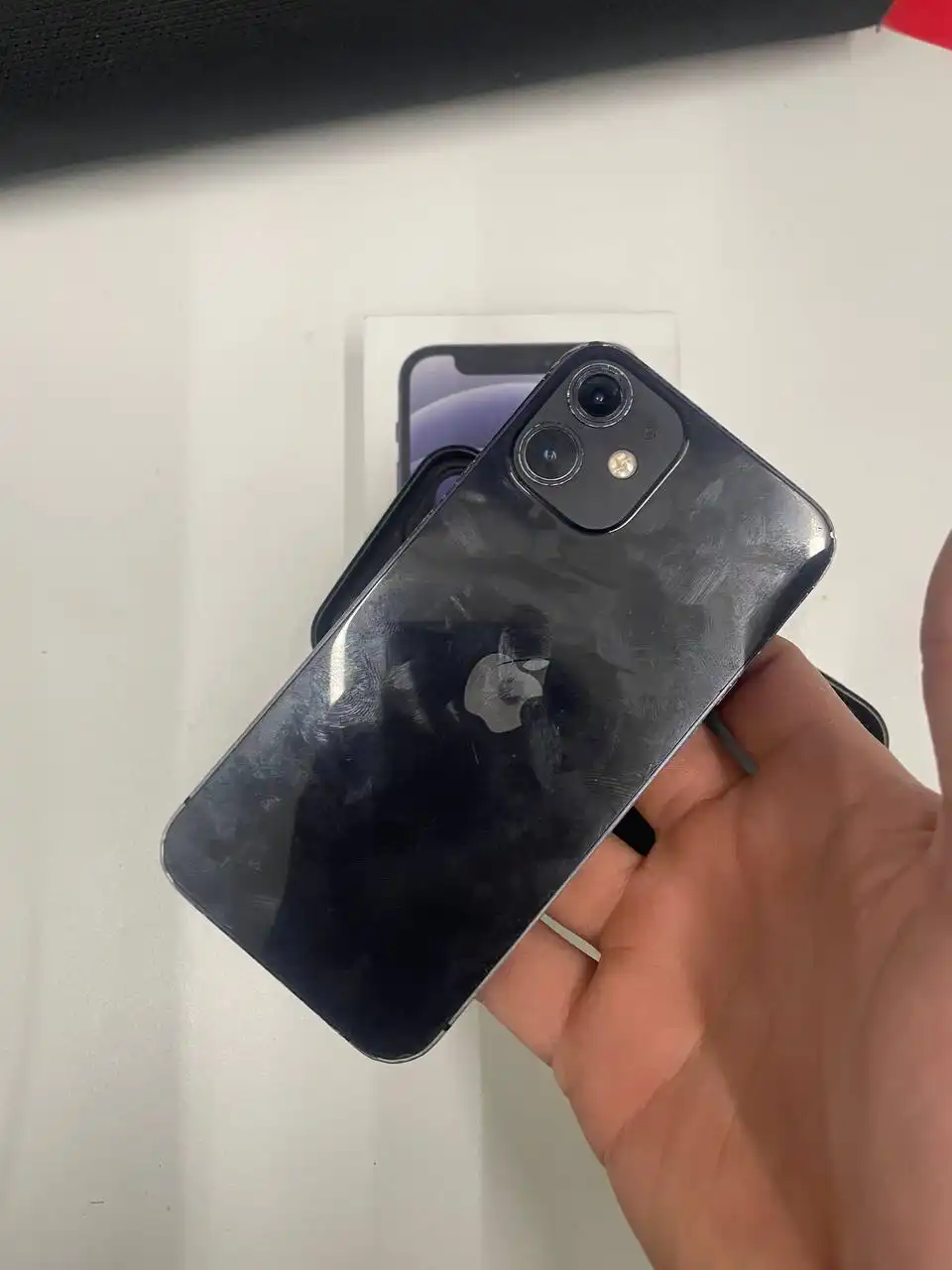 Продажа iPhone 12 Mini и пневматического пистолета