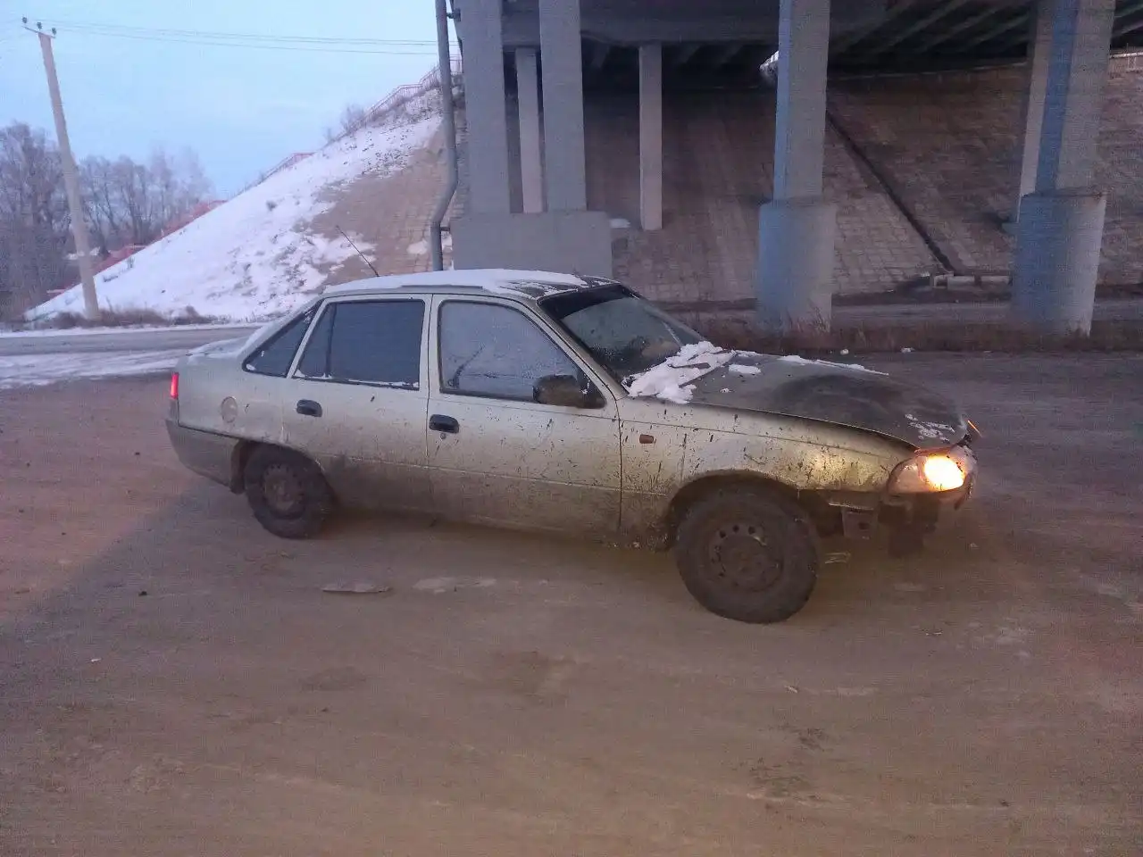 Автомобиль 2011 года на ходу