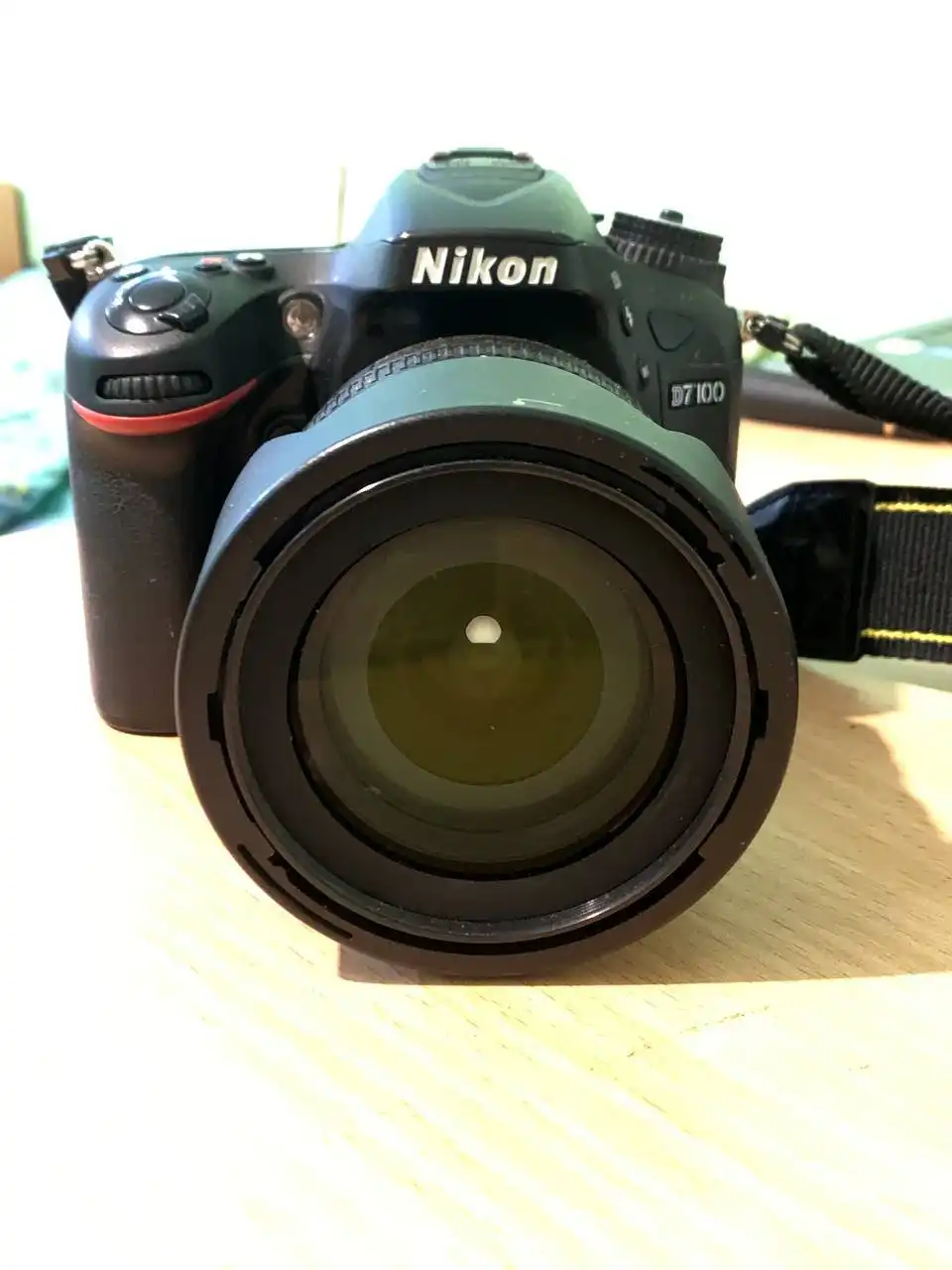 Продам фотоаппарат Nikon D7100 с полной комплектацией