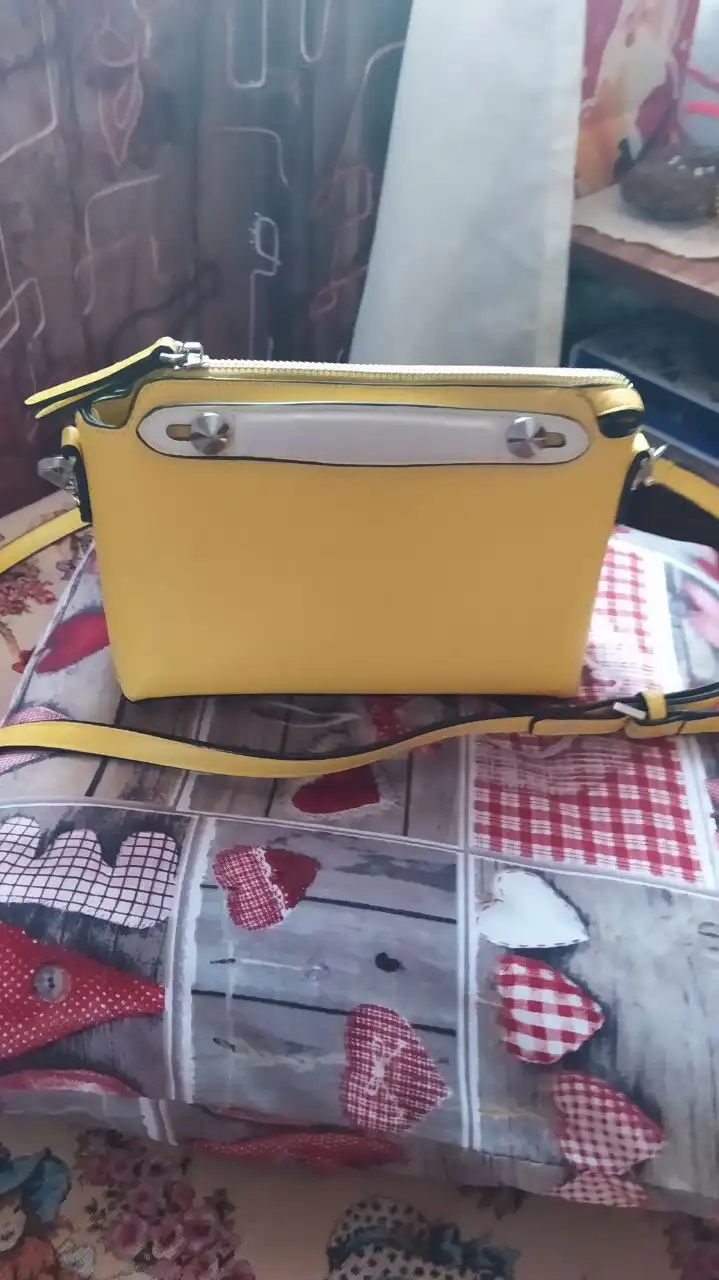 Сумка вместительная в отличном состоянии