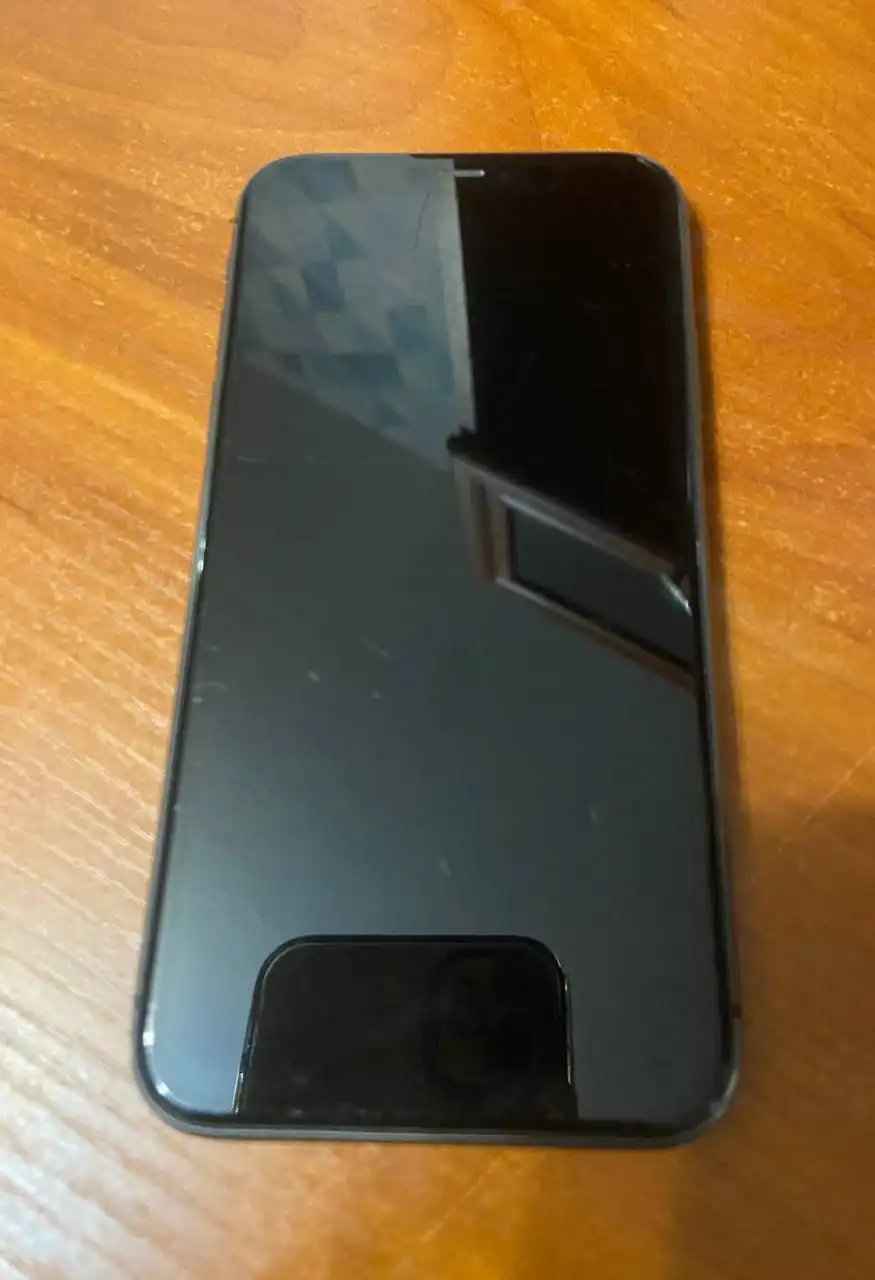 Продажа iPhone 11 64гб с замененной батареей - Смартфоны (Электроника) в Уфа