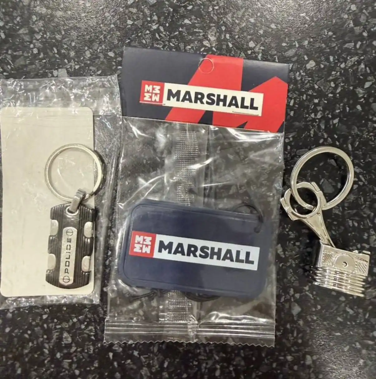 Брелки, 3 шт - Барахолка в Уфа