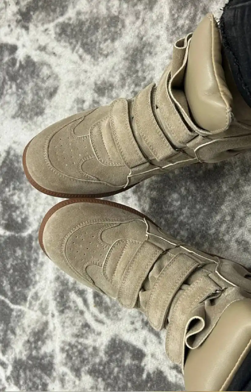 Культовые Сникерсы Isabel Marant на танкетке беж - Обувь (Одежда) в Уфа