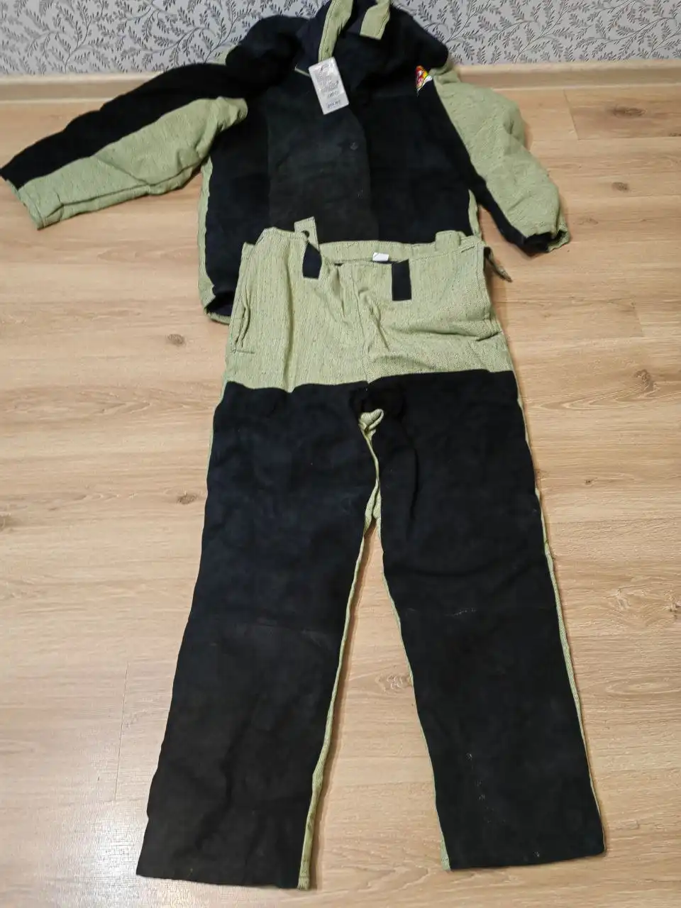 Продам новый зимний сварочный костюм - Рабочая одежда (Барахолка) в Уфа