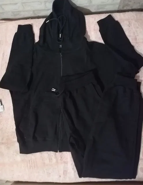 Спортивный летний костюм и женская обувь - Одежда в Уфа