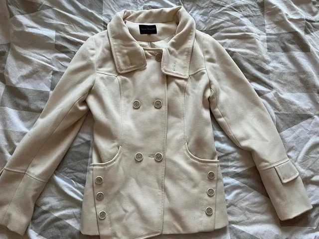 Плащи, пиджаки, куртки по 400 рублей - Одежда в Уфа