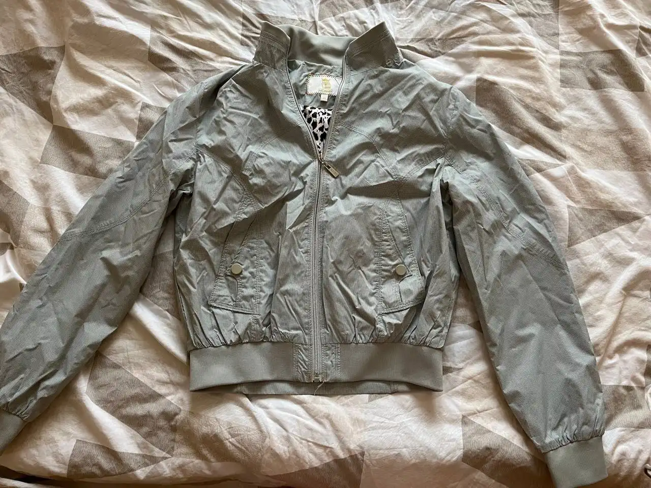 Плащи, пиджаки, куртки по 400 рублей - Верхняя одежда (Одежда) в Уфа