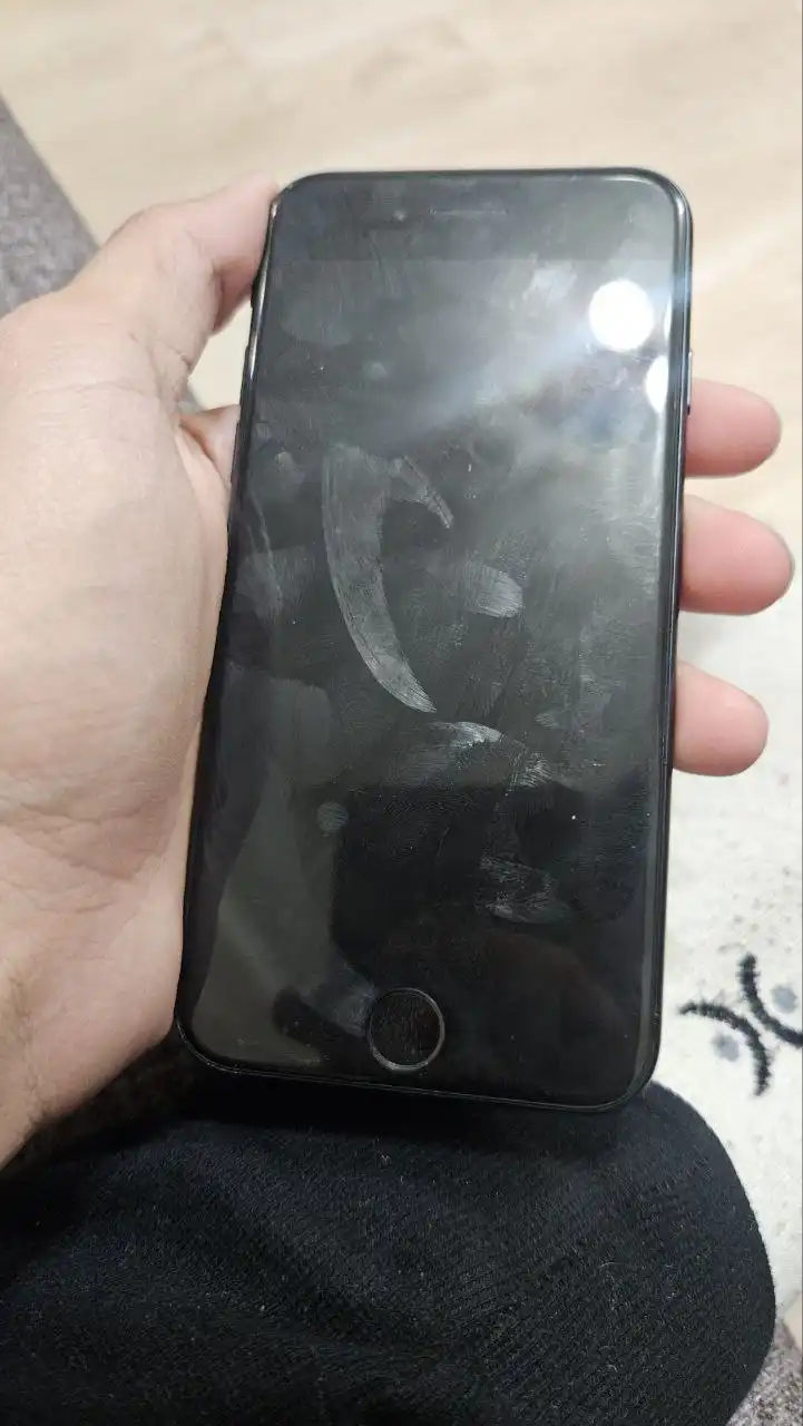 Обмен iPhone SE 2020 и Infinix Note 30 - Смартфоны (Электроника) в Уфа