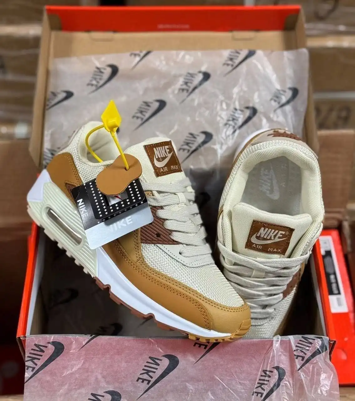 Обувь и куртка - Одежда в Уфа