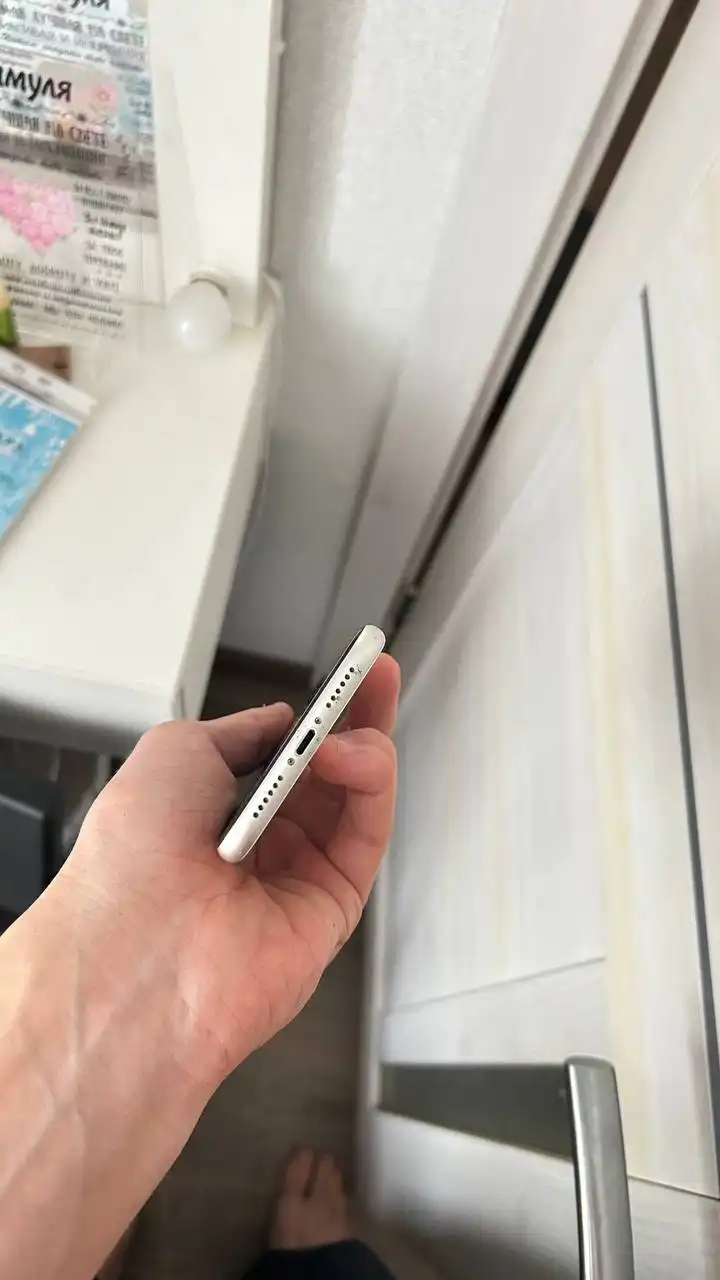 Обмен iPhone 11 64 ГБ на модель выше с доплатой - Смартфоны (Электроника) в Уфа