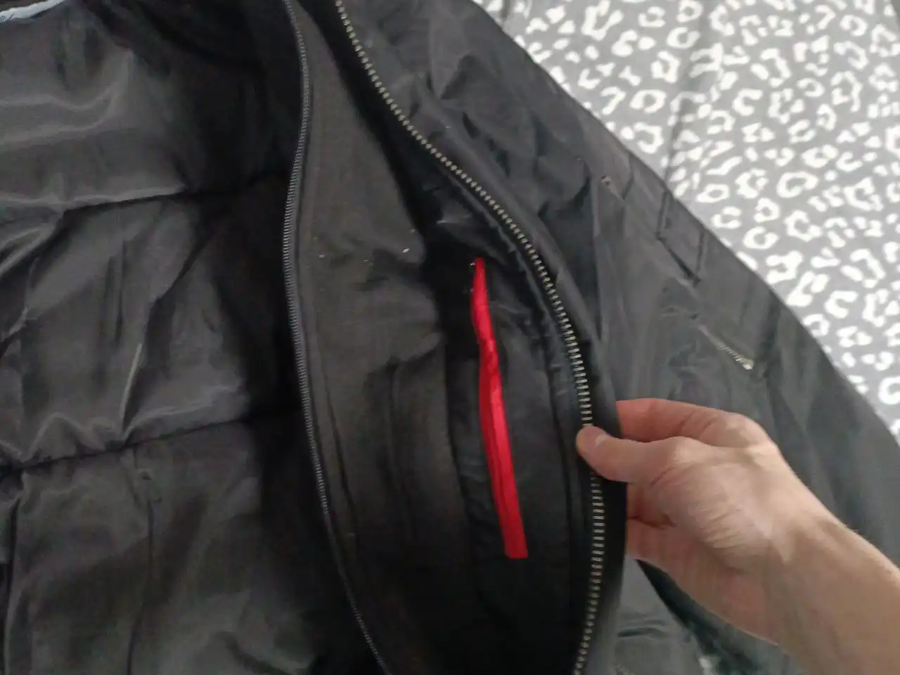 Продажа бомбера размер М - Верхняя одежда (Одежда) в Уфа