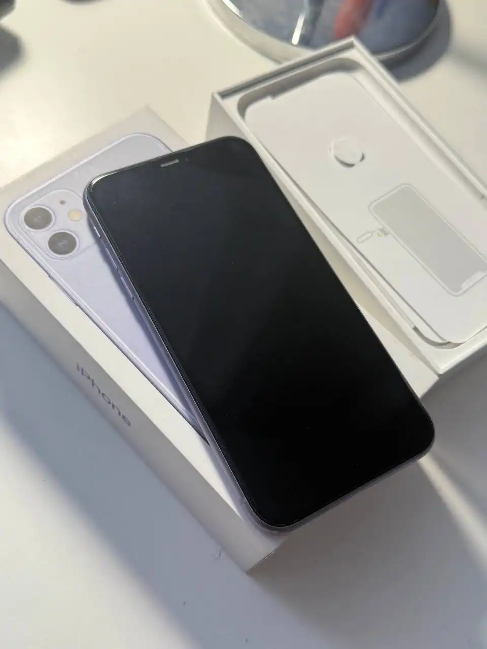 Продам iPhone 11 - Смартфоны и телефоны (Электроника) в Уфа