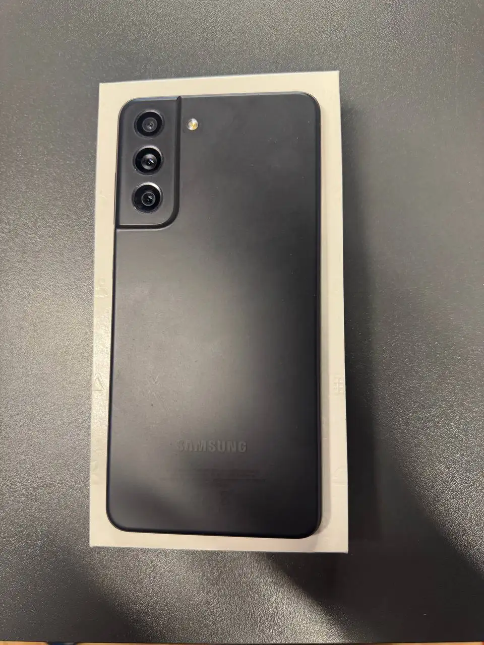 Продается Samsung S21 FE 5G в отличном состоянии - Смартфоны (Электроника) в Уфа