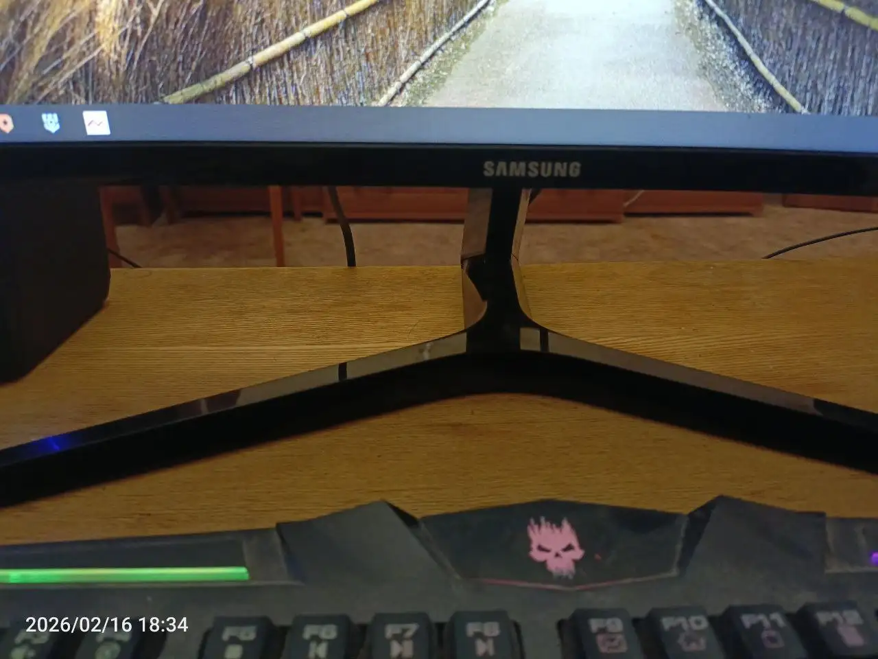 Продажа игрового ПК комплектом с монитором Samsung, обмен на iPhone 13 - Компьютеры и комплектующие (Электроника) в Уфа