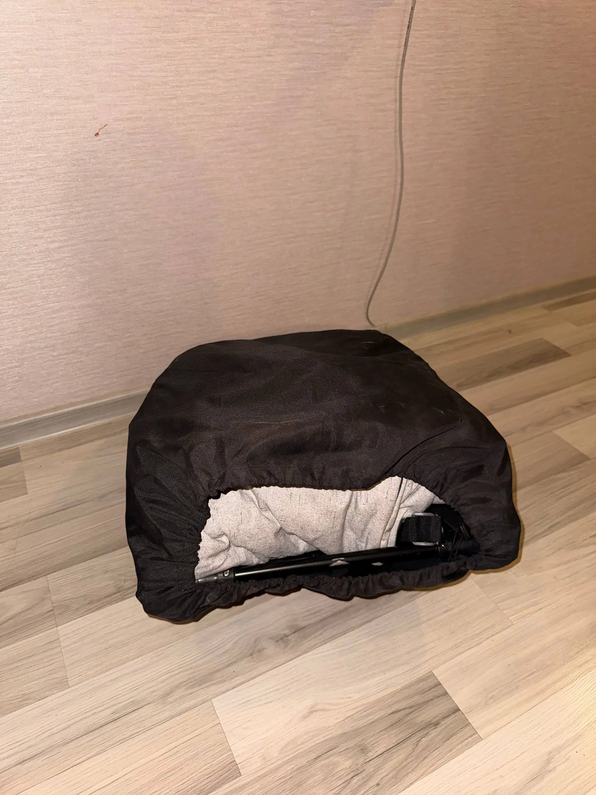 Детская коляска, полка багажника Nissan Juke, бардачок Mitsubishi L200 - Барахолка в Уфа