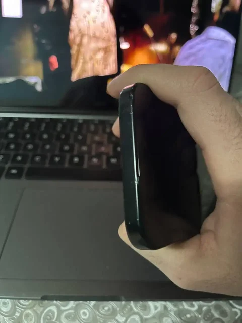 iPhone 15 eSIM + Sim 128 ГБ с аккумулятором 87% - Электроника в Уфа