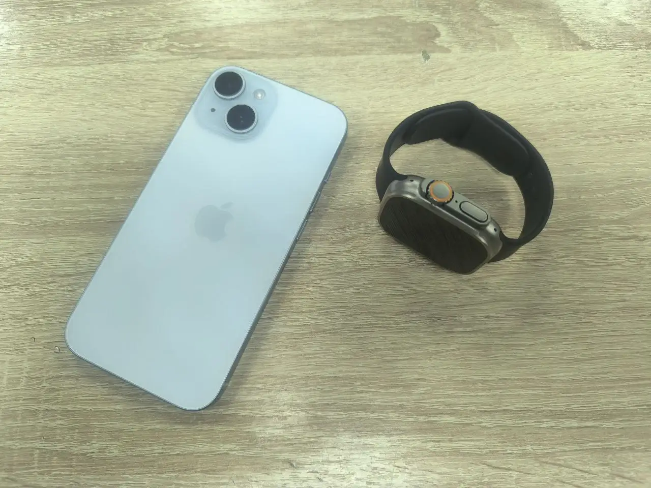 Продажа iPhone 15 и Apple Watch Ultra в Уфе - Смартфоны и гаджеты (Электроника) в Уфа