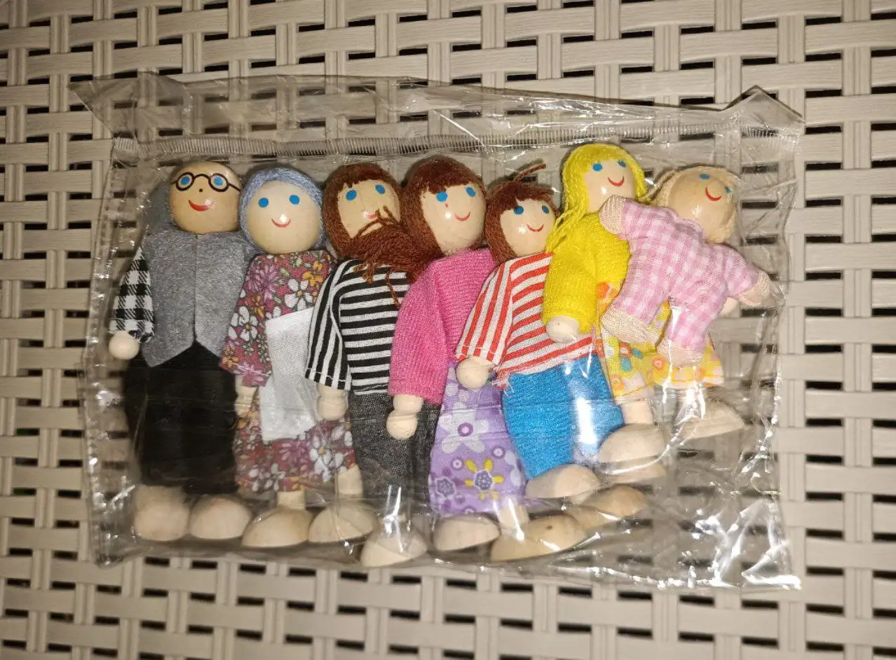 Набор деревянных кукол Семья (7 человечков) - Игрушки (Барахолка) в Уфа