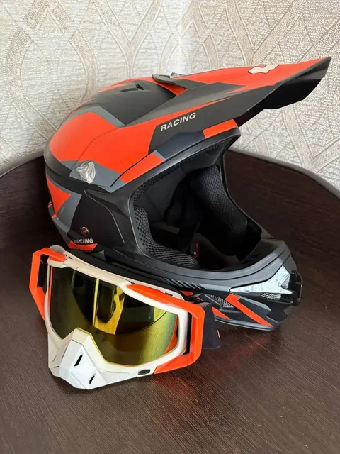 Продажа кроссового шлема фулл комплект - Мотоциклетная экипировка в Уфа