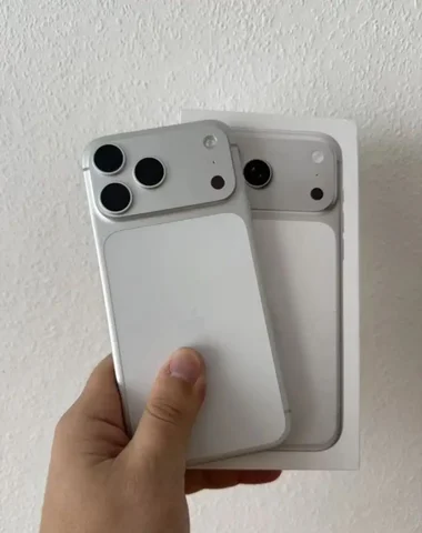 iPhone 17 Pro Max 256GB в отличном состоянии - Рации и средства связи в Уфа