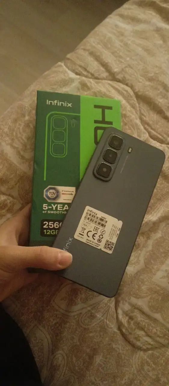 Продам или обменяю на iPhone новый телефон Infinix Hot 50 12/256 - Смартфоны (Электроника) в Уфа