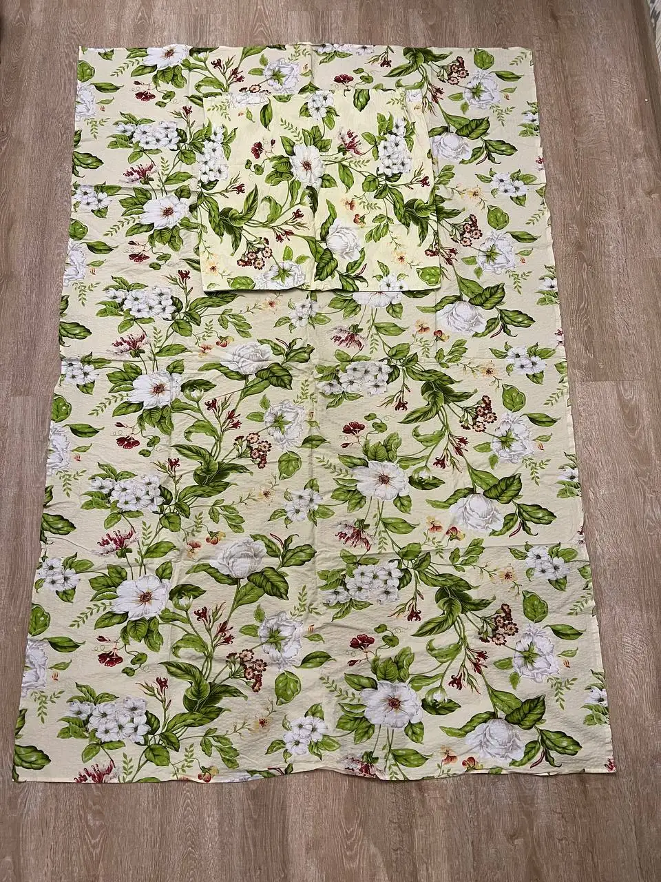 Продажа комплекта постельного белья 1-спального - Постельное белье (Барахолка) в Уфа