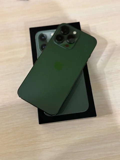 Iphone 13 Pro 256GB в идеальном состоянии - Связь и навигация в Уфа