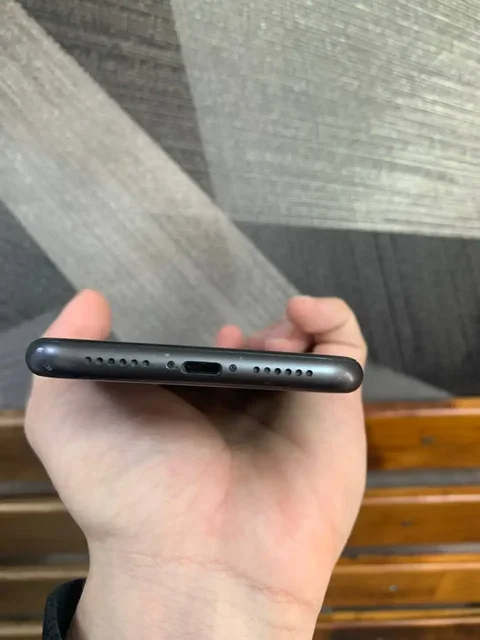 Продажа товара с небольшим сколом - Автошины в Уфа