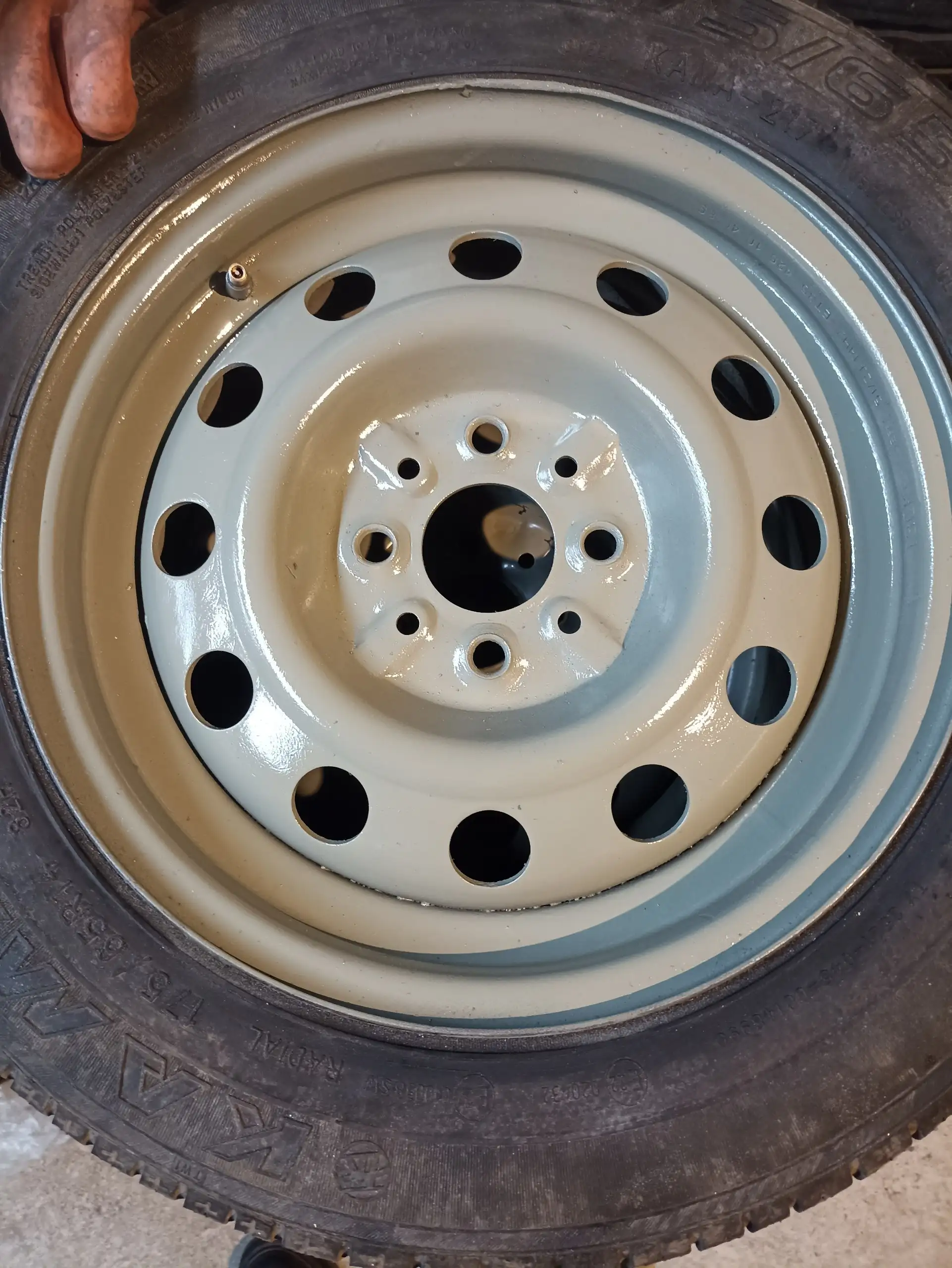 Продажа литых и штампованных колес разных размеров - Колеса и шины (Запчасти) в Уфа