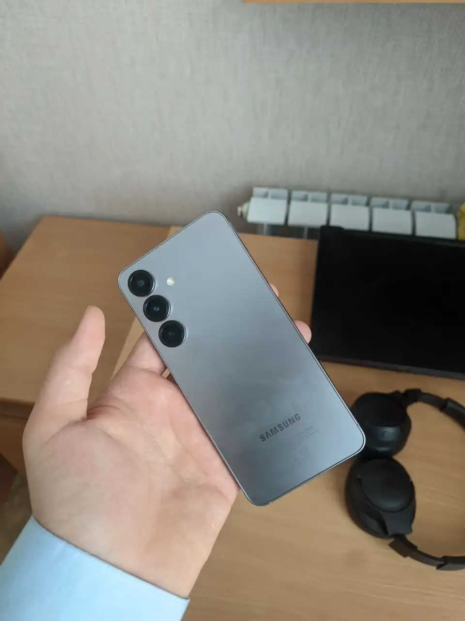 Обмен iPhone 12 на с25у - Барахолка в Уфа