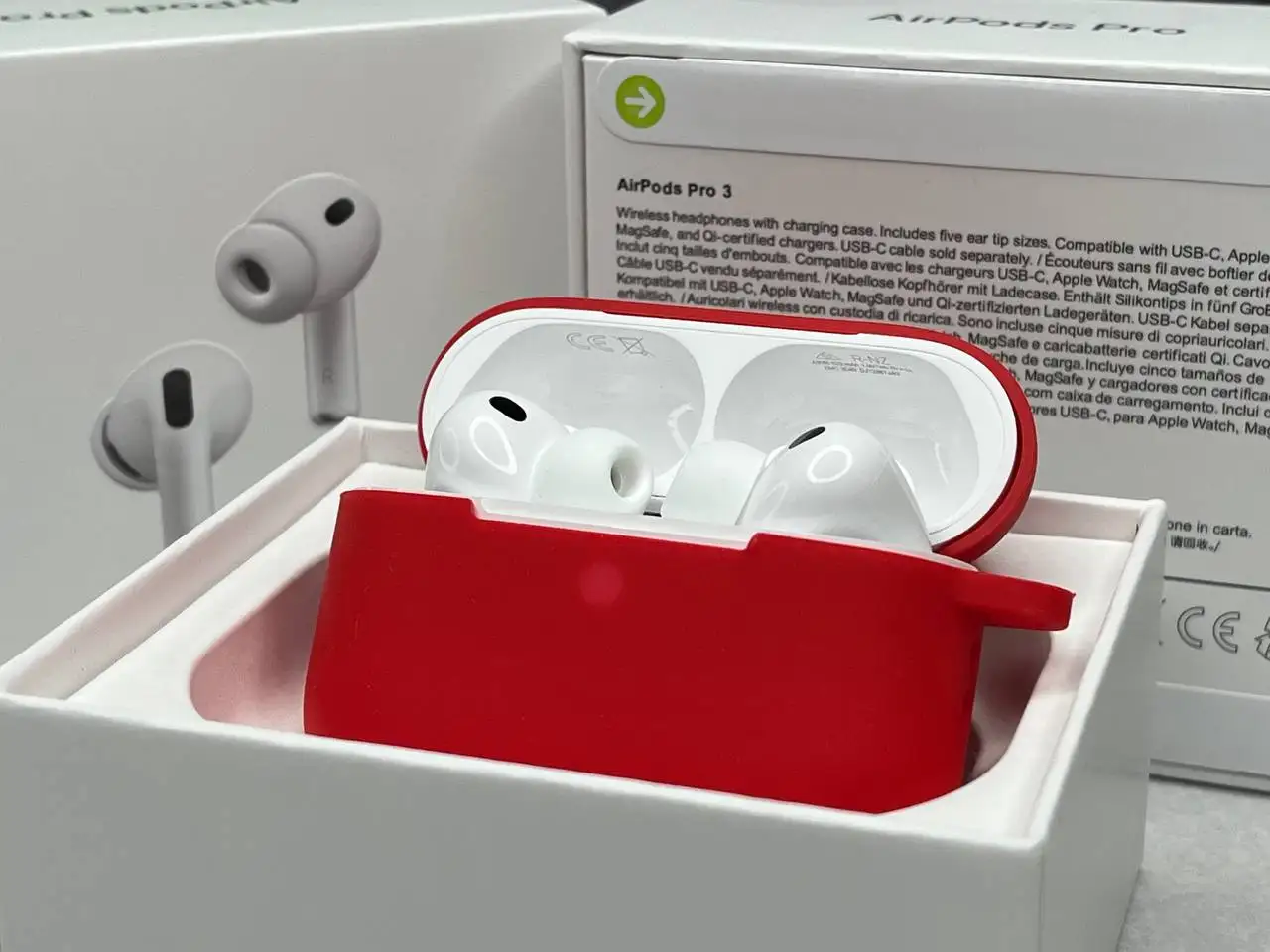 Продажа новых наушников Airpods и аксессуаров Apple - Наушники и аудиотехника (Электроника) в Уфа
