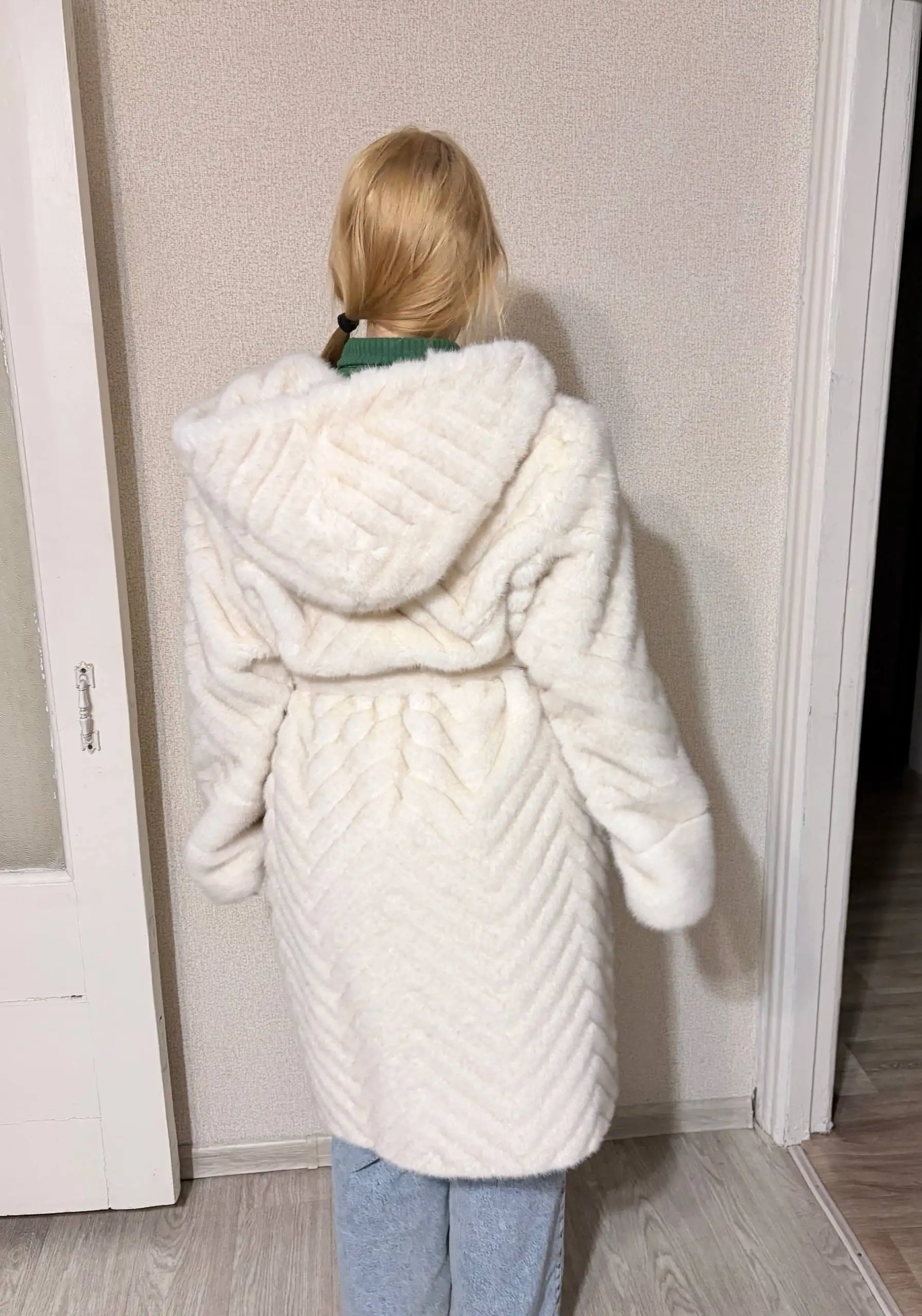 Продается шуба - Верхняя одежда (Одежда) в Уфа