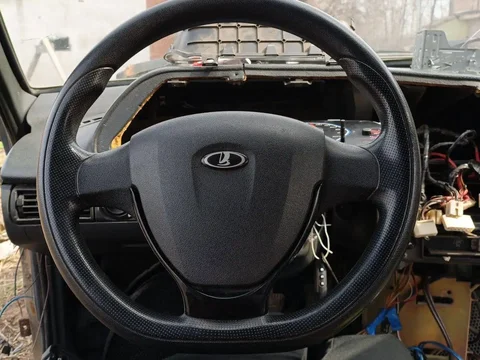 Продам руль Приора 2 (без подушки) в Уфе - частное объявление в Уфа