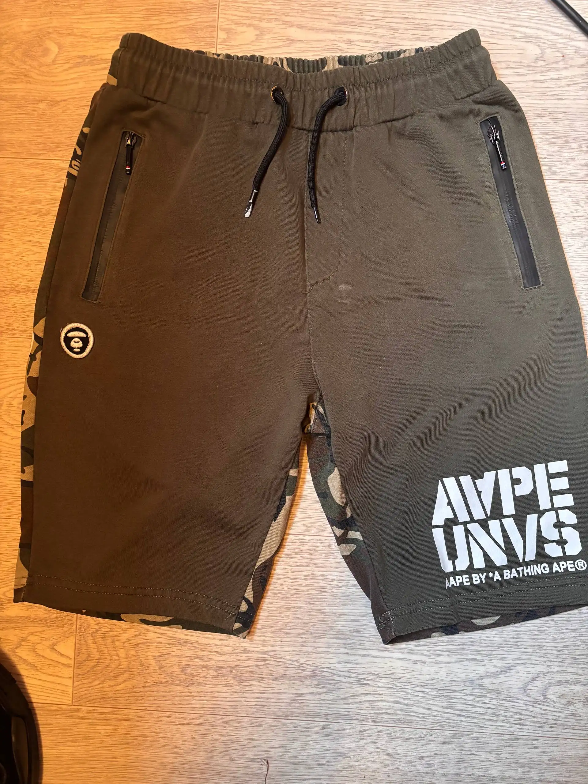 Шорты AAPE размер M - Шорты (Одежда) в Уфа