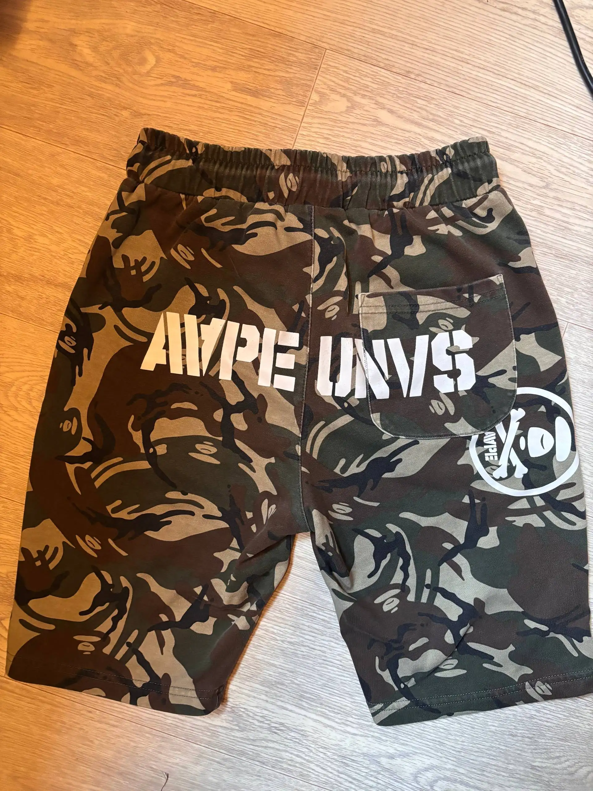 Шорты AAPE размер M - Шорты (Одежда) в Уфа