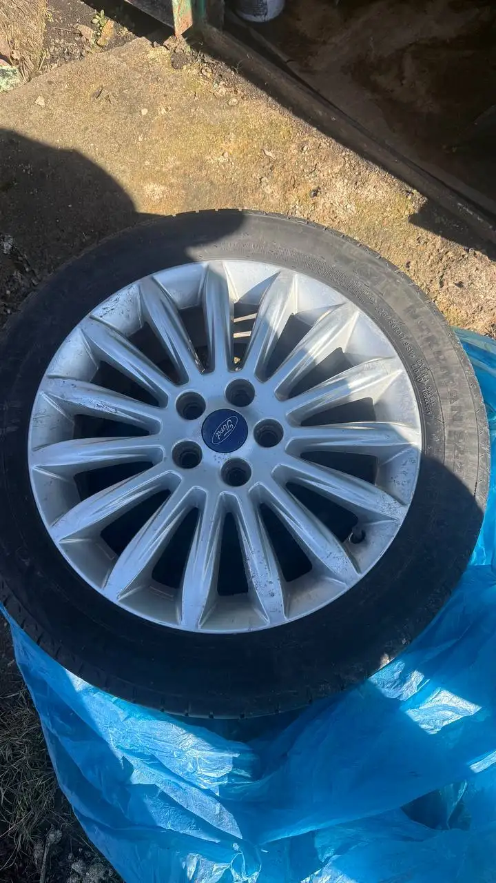 Комплект дисков R17 с летней резиной Nokian Nordman SZ2 для Форд - Запчасти (Авто) в Уфа