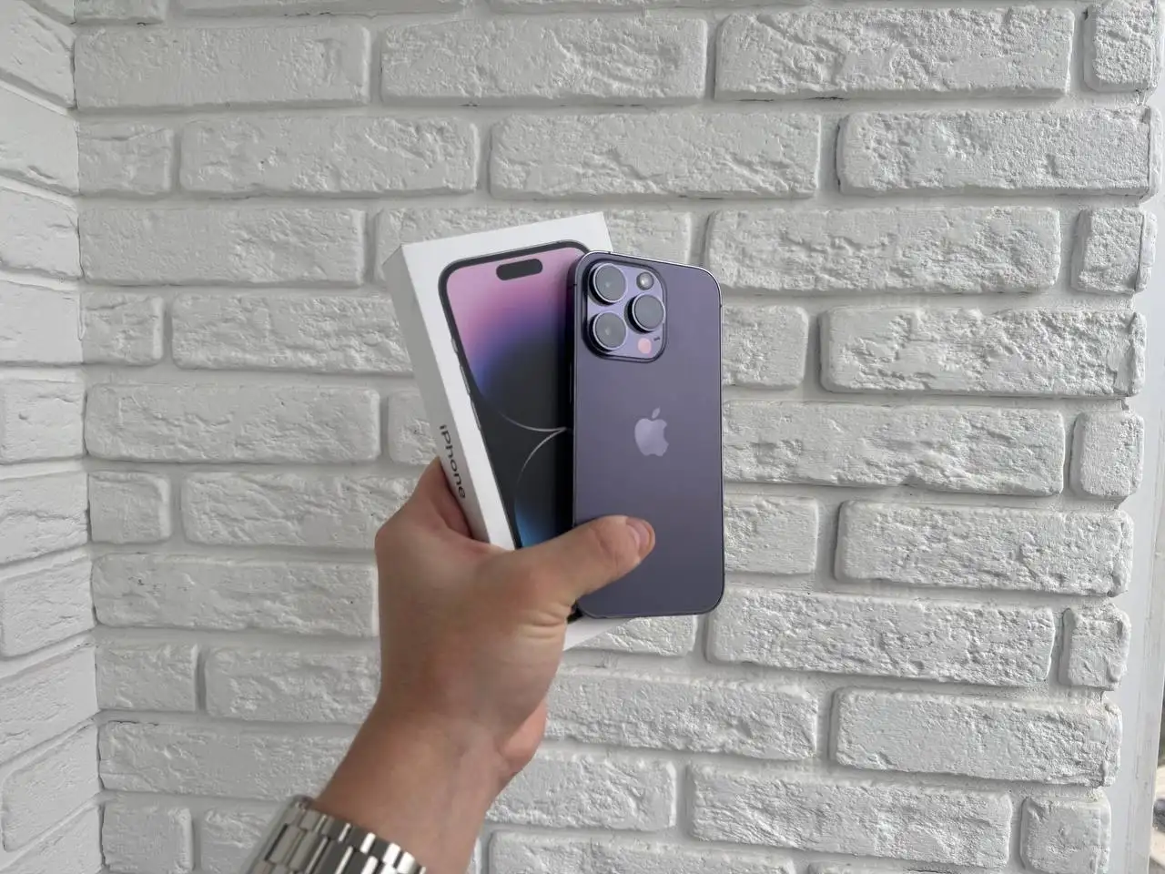 Продам iPhone 14 Pro 256gb - Смартфоны (Электроника) в Уфа