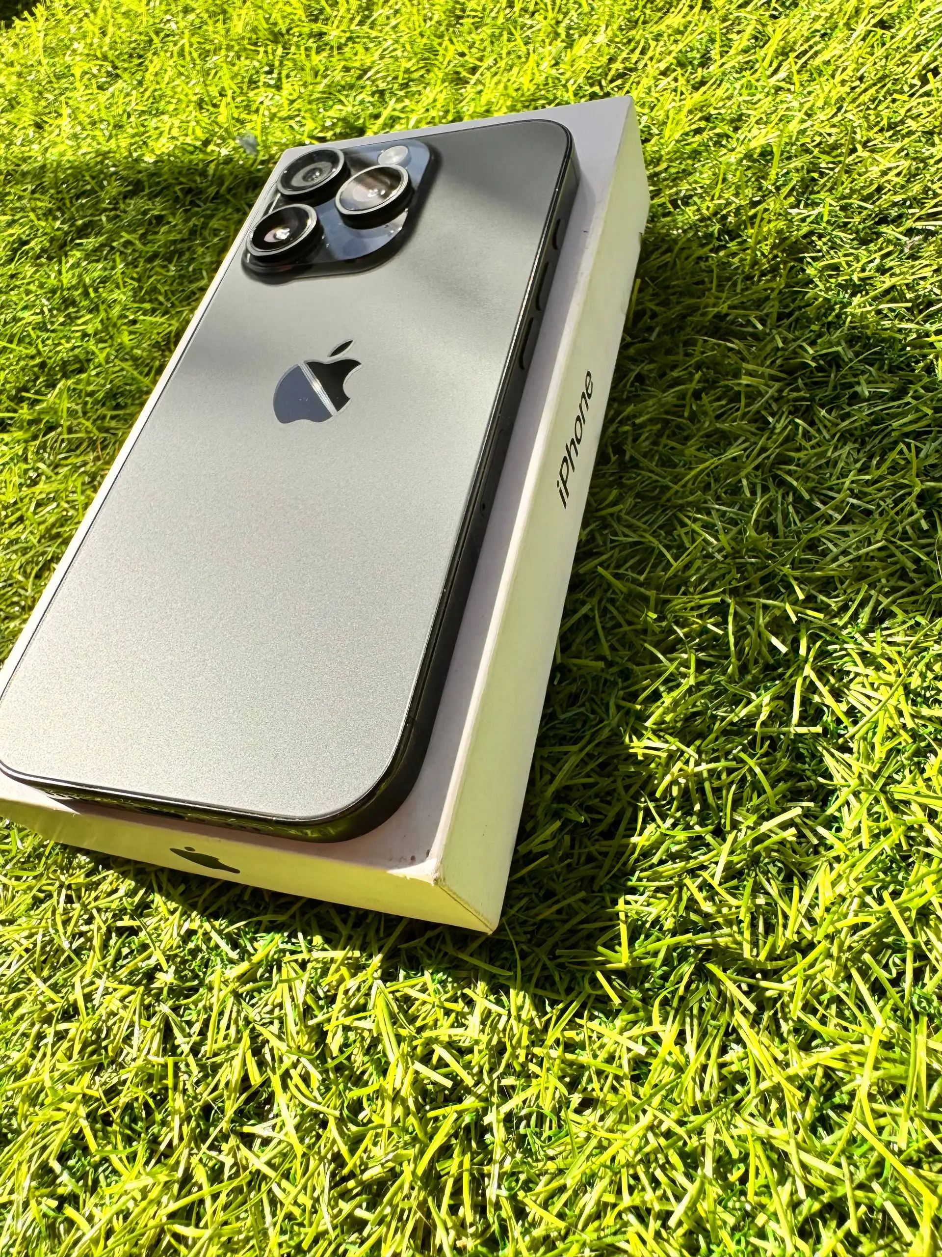 Продам iPhone 16 Pro 128 ГБ - Смартфоны (Электроника) в Уфа