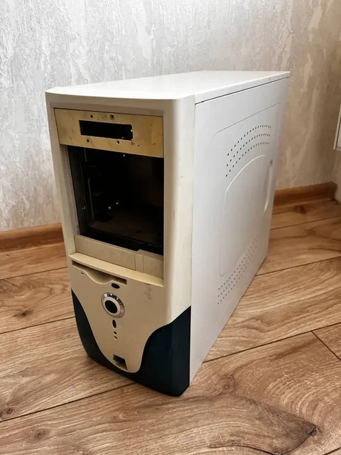 Продам корпус в Уфе - Компьютерные корпуса в Уфа