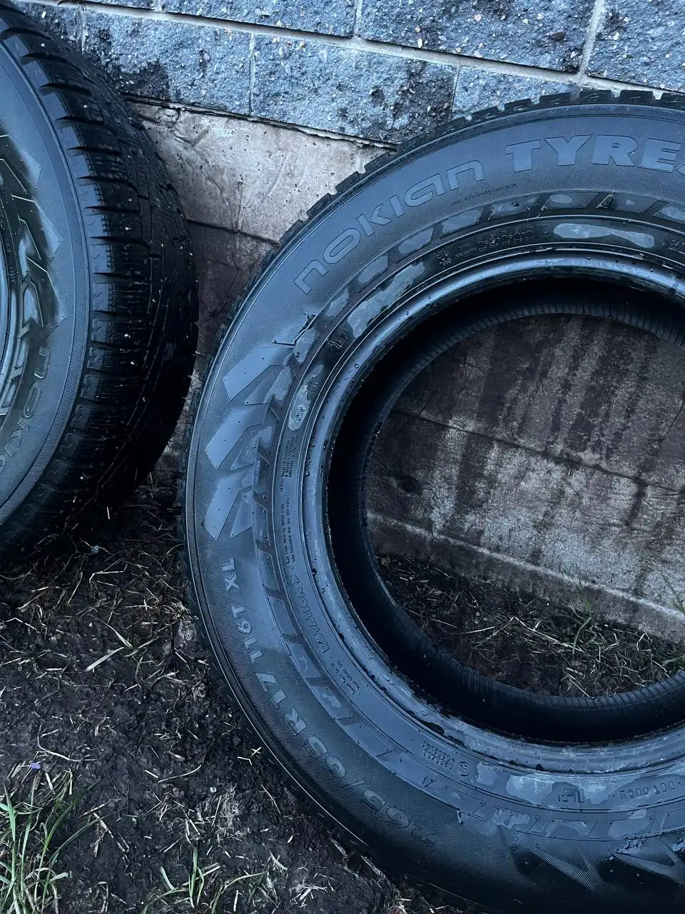 R17 зимние шины комплект - Шины и диски (Запчасти) в Уфа