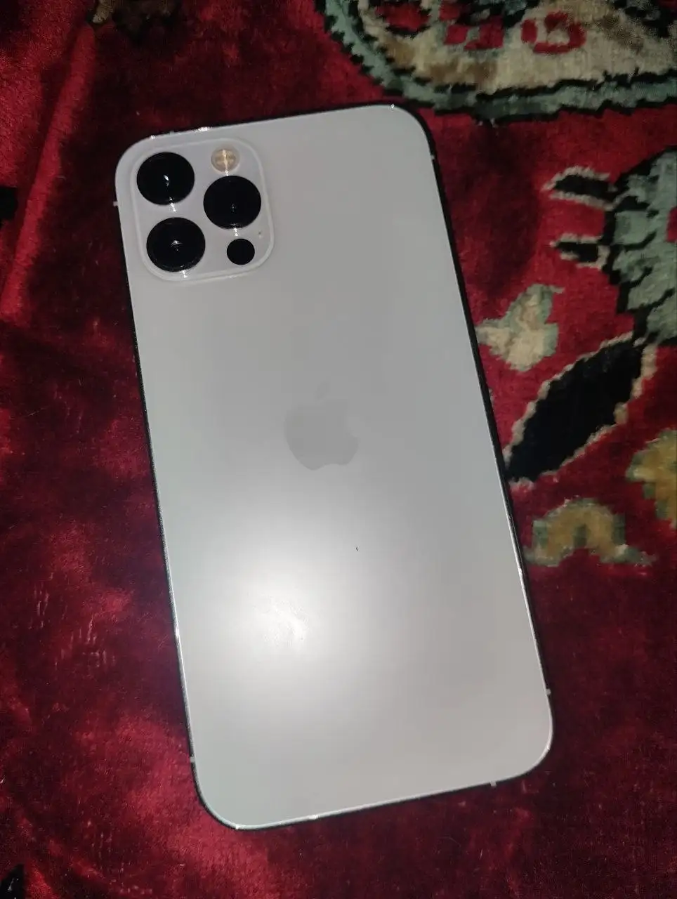 Продажа iPhone 12 Pro 128GB с замененным дисплеем - Смартфоны (Электроника) в Уфа