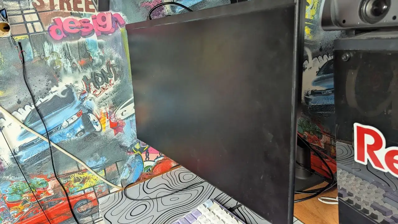 Монитор lime с кронштейном 24 дюйма - Мониторы (Электроника) в Уфа