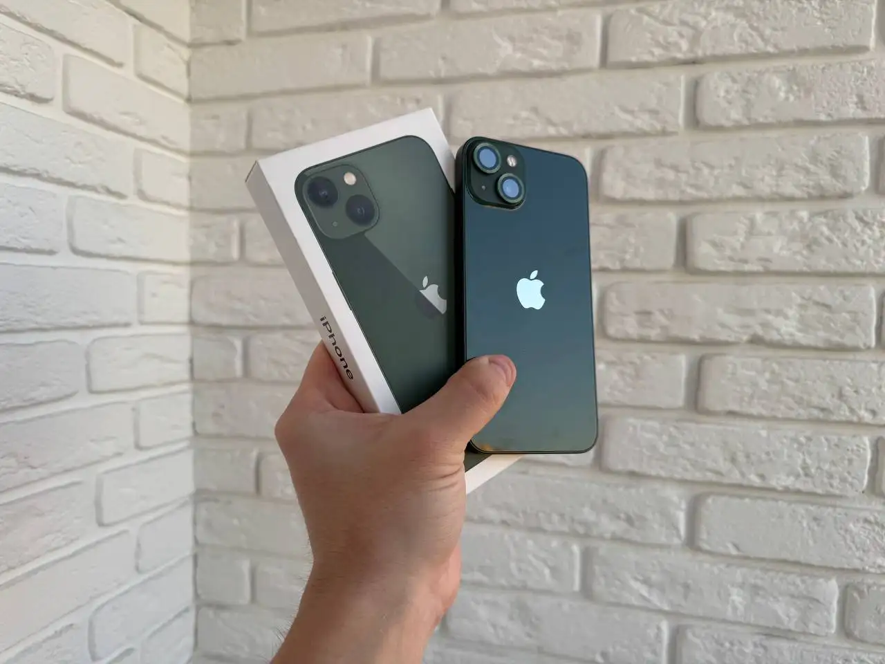 Продажа iPhone 15 Pro Max, iPhone 14 Pro и iPhone 13 - Смартфоны (Электроника) в Уфа