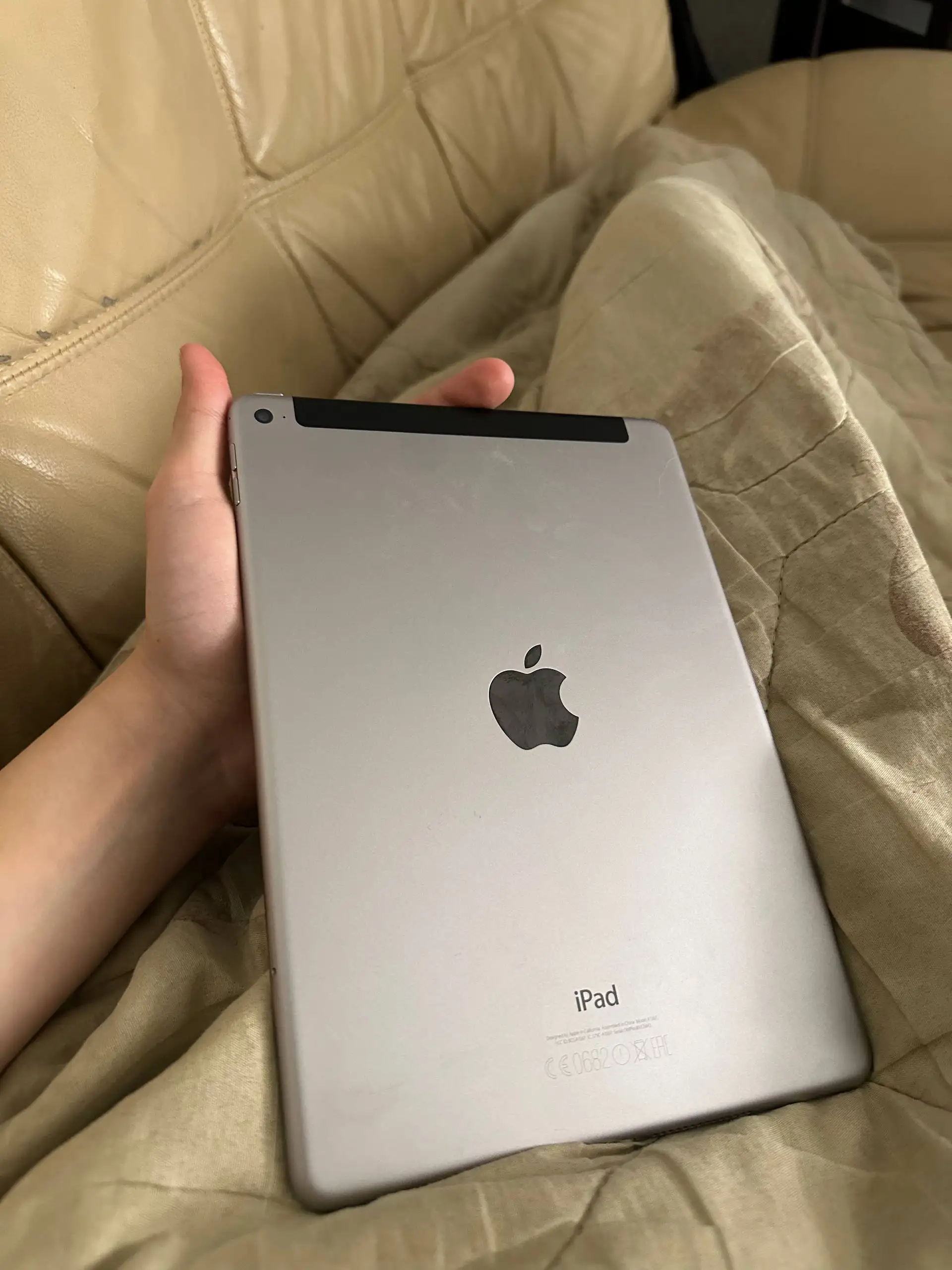 iPad Air 2 16GB 2016 - Планшеты (Электроника) в Уфа
