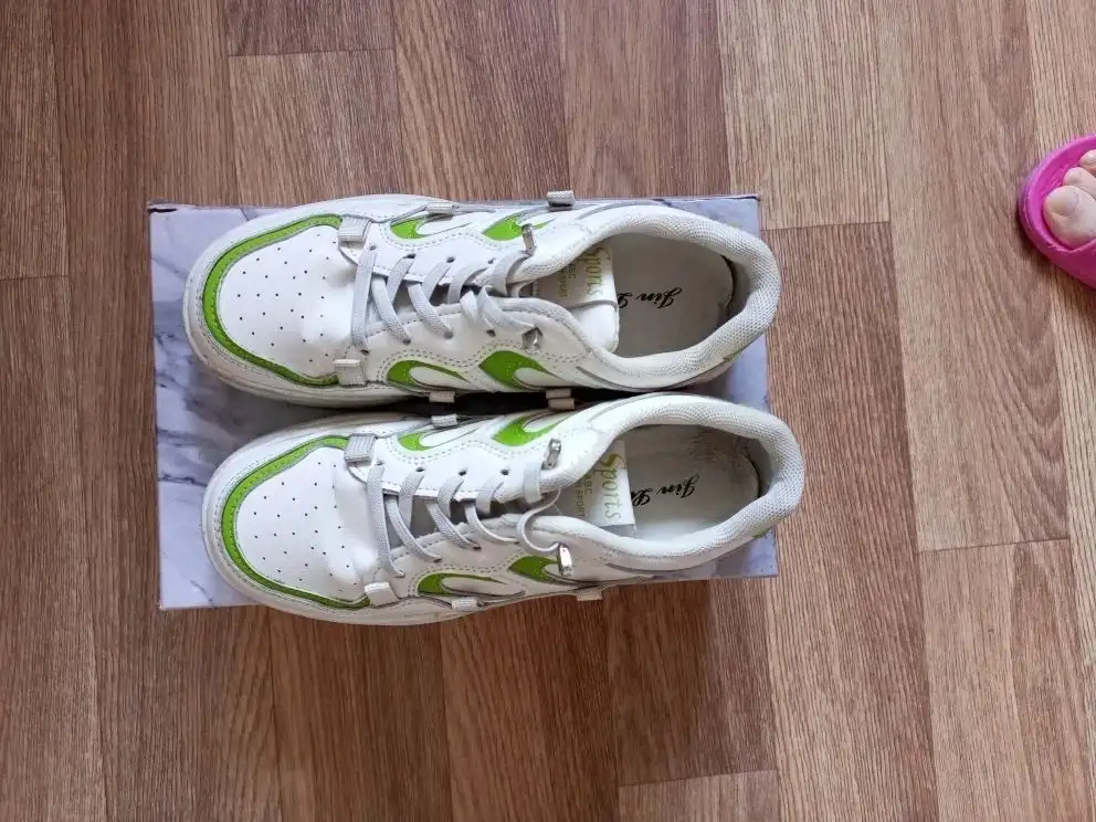 Продам кроссовки 37 размера - Обувь (Одежда) в Уфа