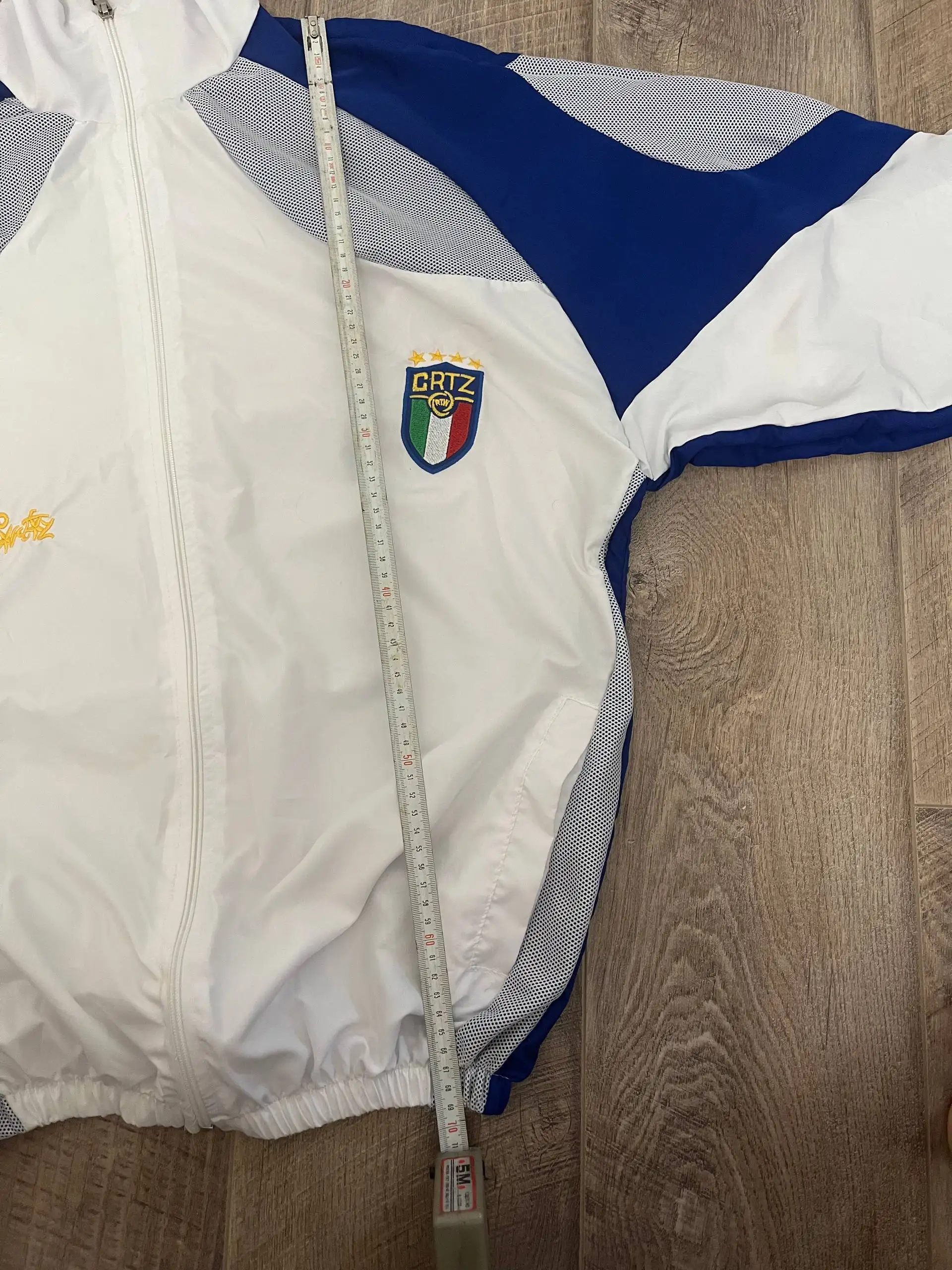 Зимняя куртка новая - Куртки (Одежда) в Уфа